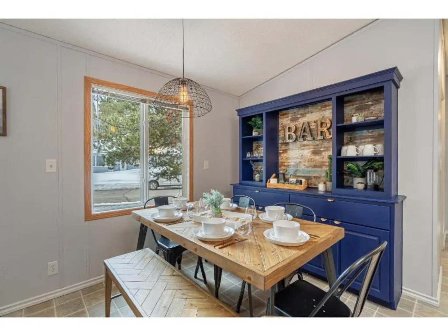 Mountain Time I Powderkeg I Firepit l King Bed