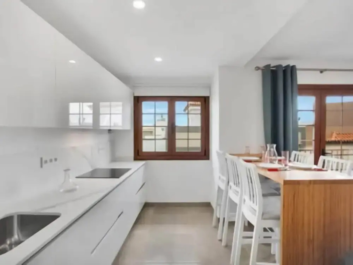 Nice Apartment With Terrace in Candelaria