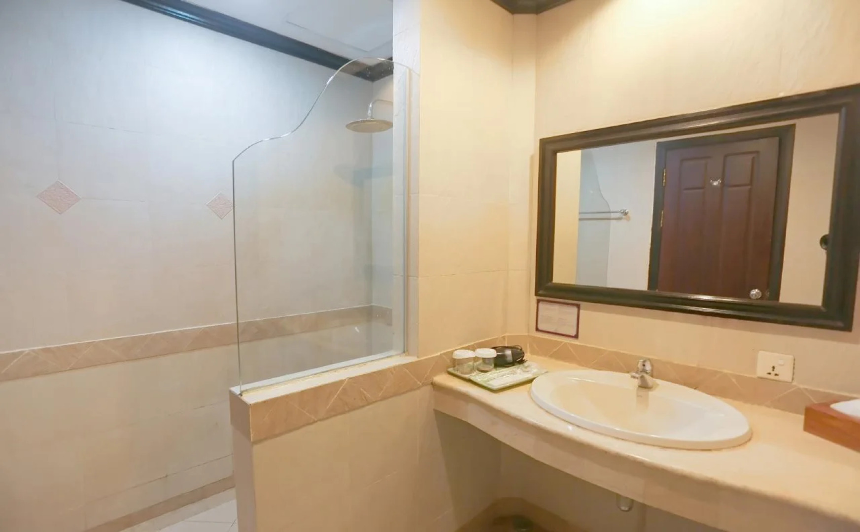 Grand Sunset Angkor Hotel