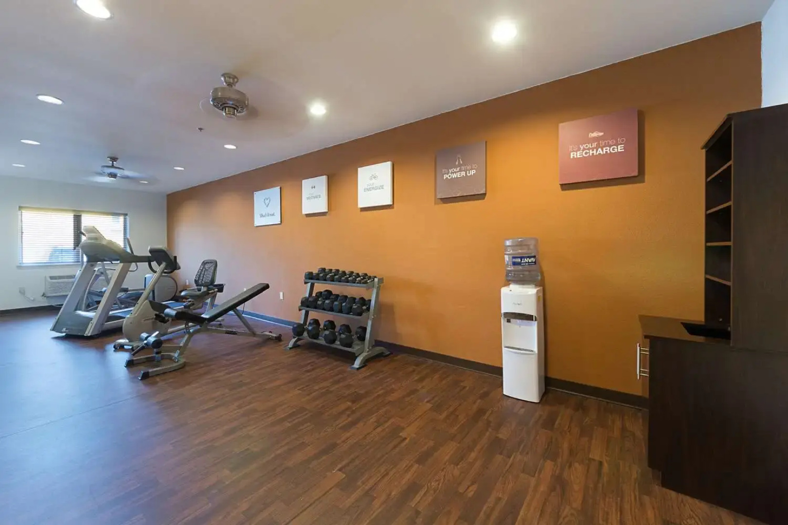 Comfort Suites Beachside