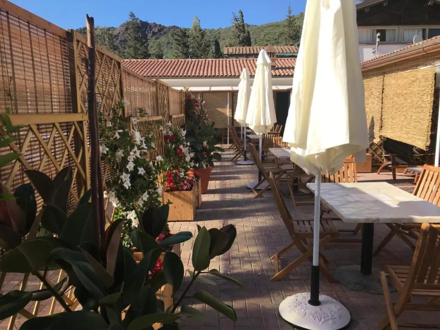 Locanda del Borgo B&B Helios Relais