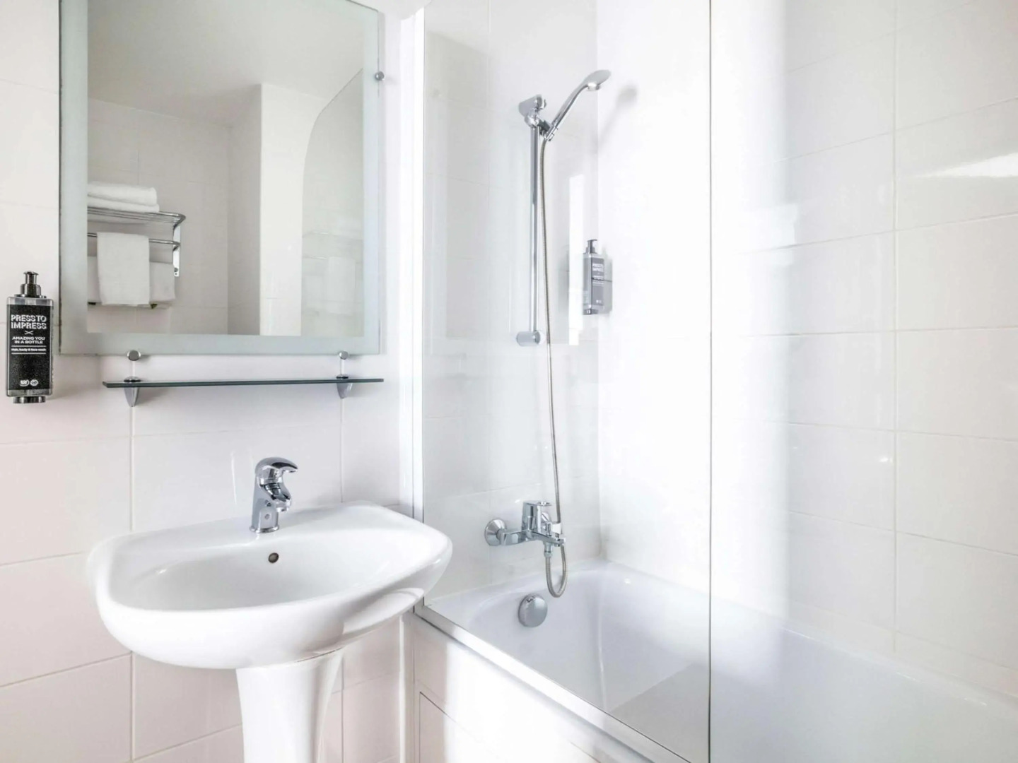 Отель ibis Styles Asnieres Centre