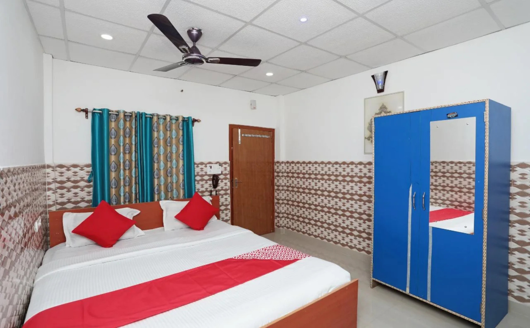 Varsha Resort By OYO Rooms