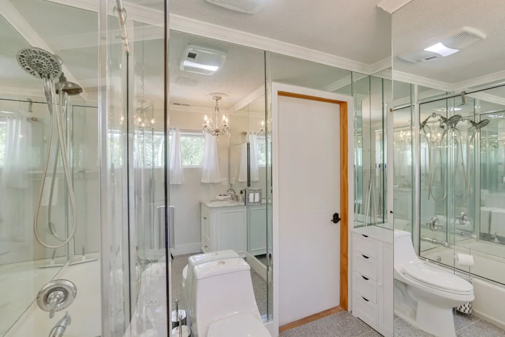 Blowing Rock Home w/ Hot Tub & Mountain-view Deck!