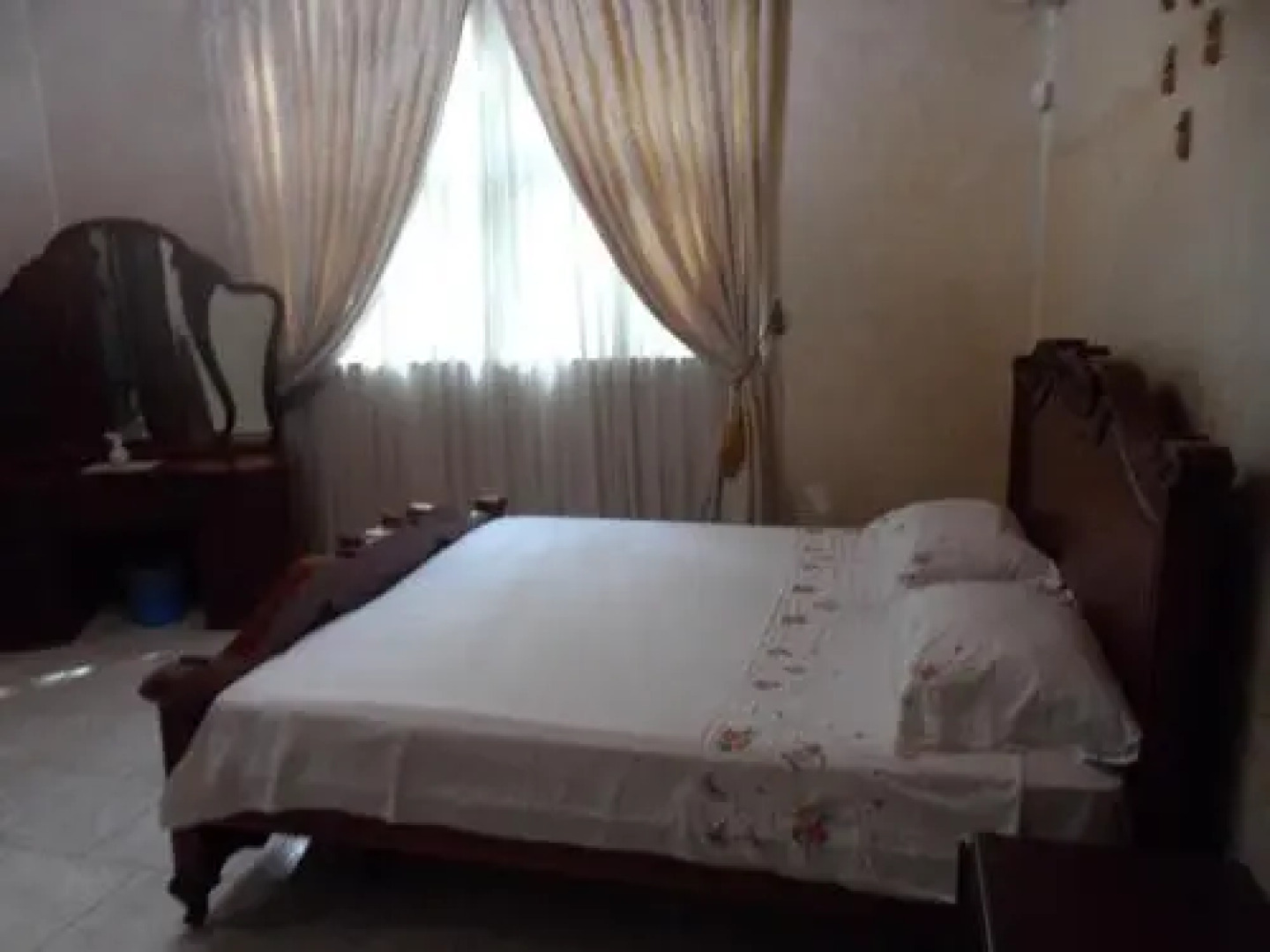 Srinik Guest House