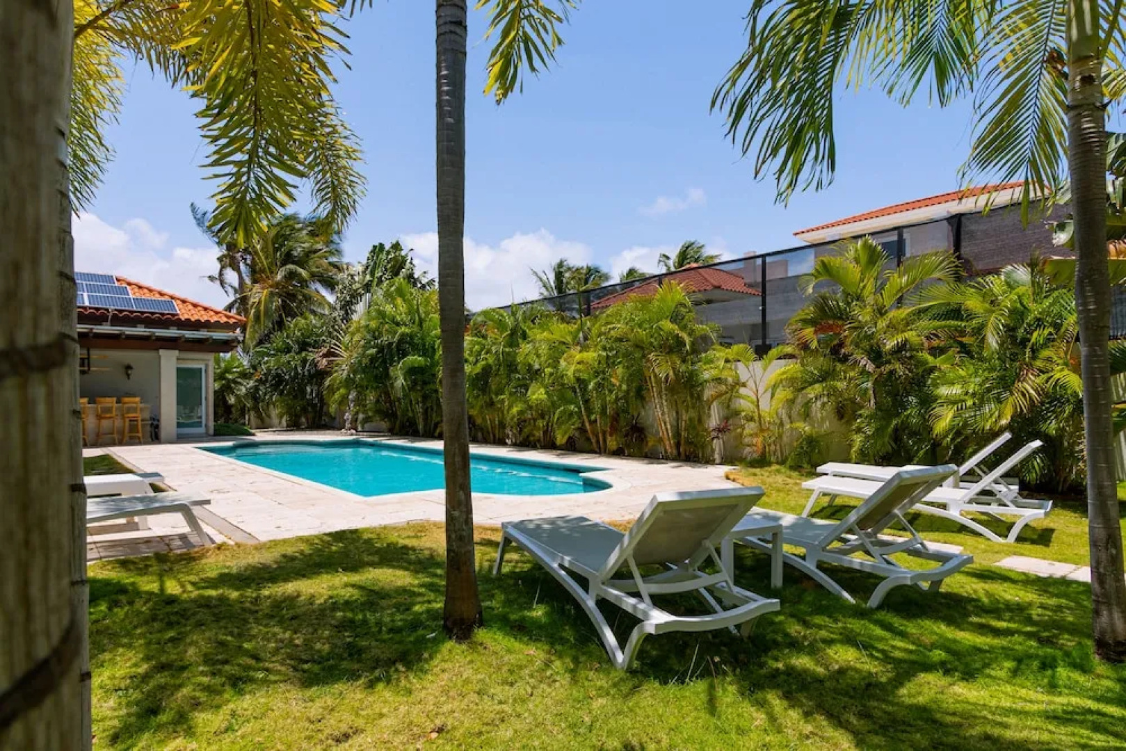 Upscale Ocean View Villa With Pool + Outdoor Kitchen