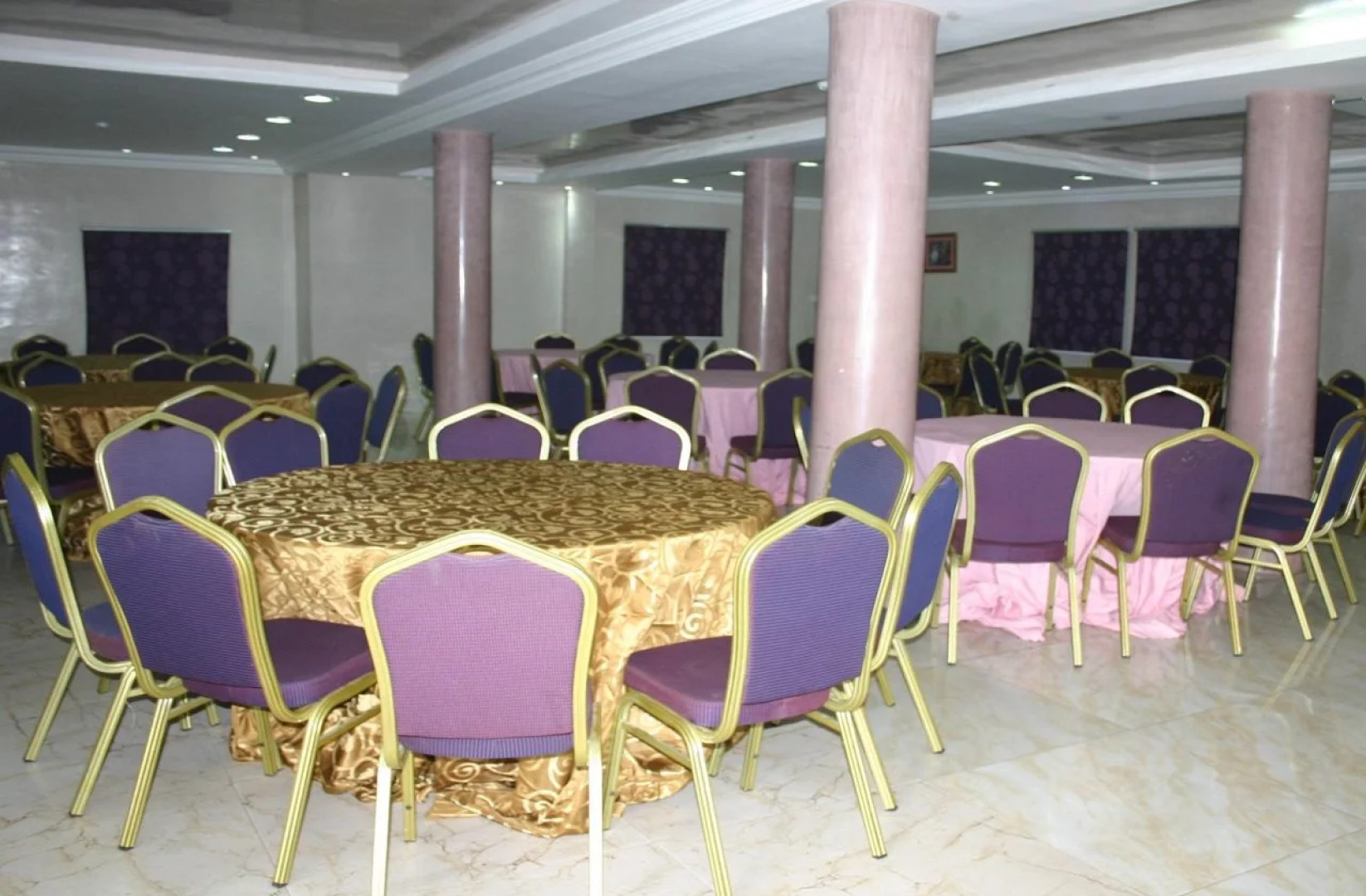 Petrus Hotels Royale