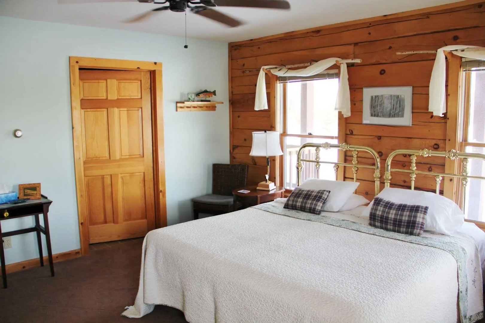 Point au Roche Lodge