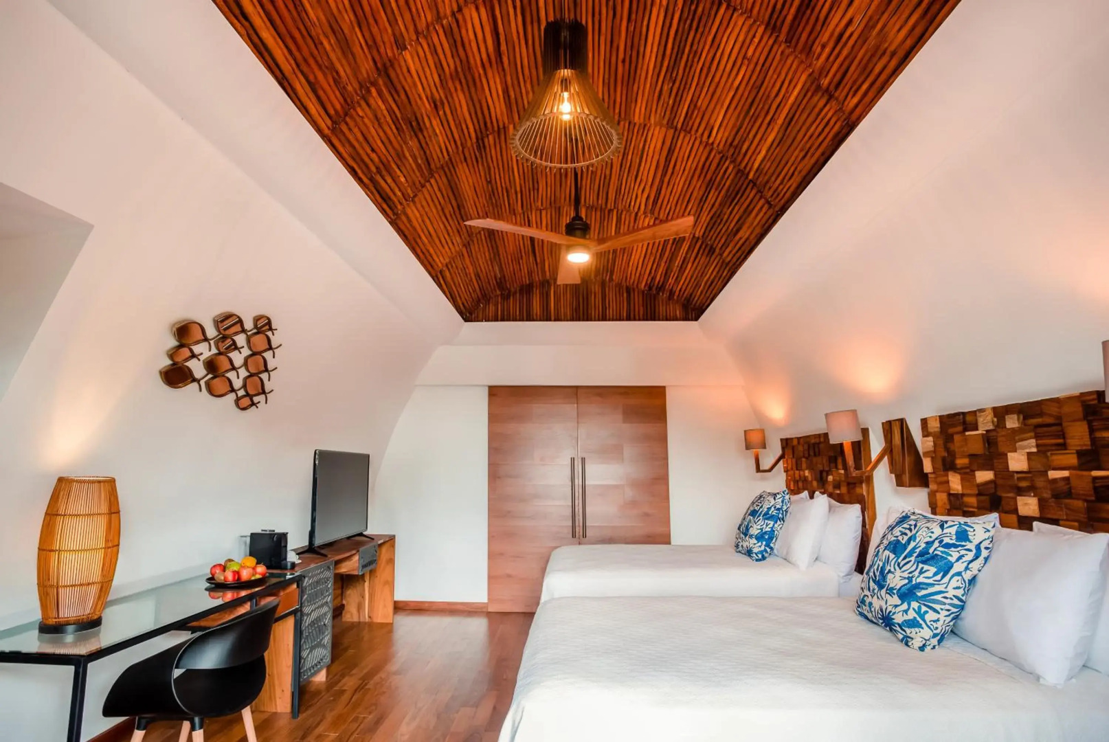 Mia Bacalar Luxury Resort & Spa