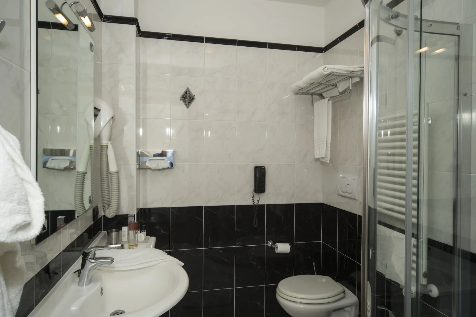 Vidi Miramare & Delfino