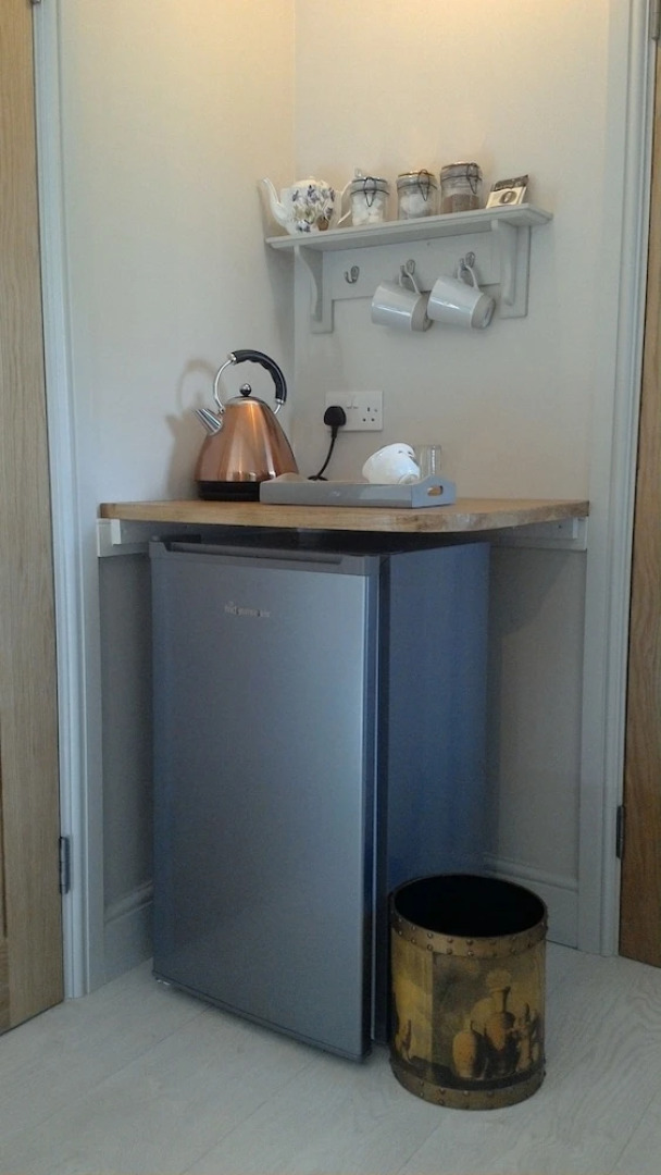 Whispering Cottages Bed and Breakfast