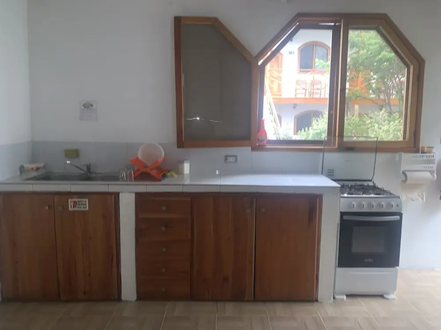 White House Galapagos