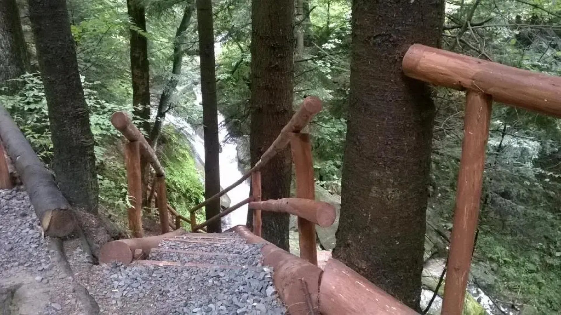 Góralska Czarcia Chata Pod Jalowcem