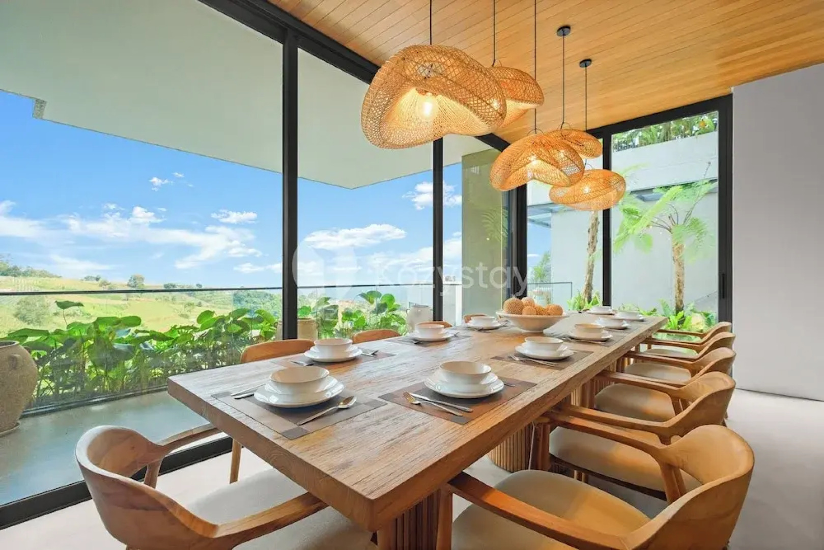 Dago Escape Villa by Kozystay - Bandung