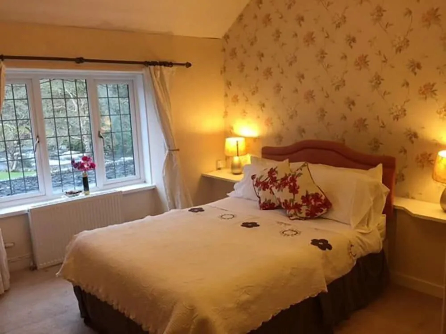 Dragon Bed and Breakfast