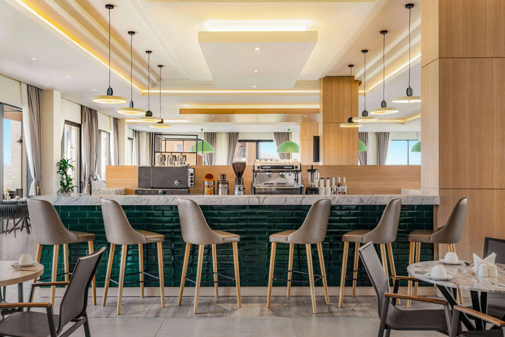 Wyndham Garden Zomin