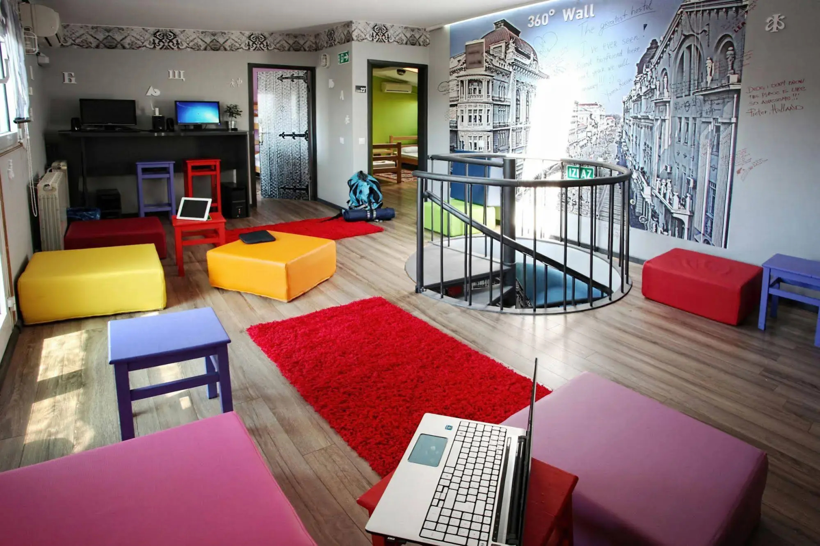 Hostel 360º