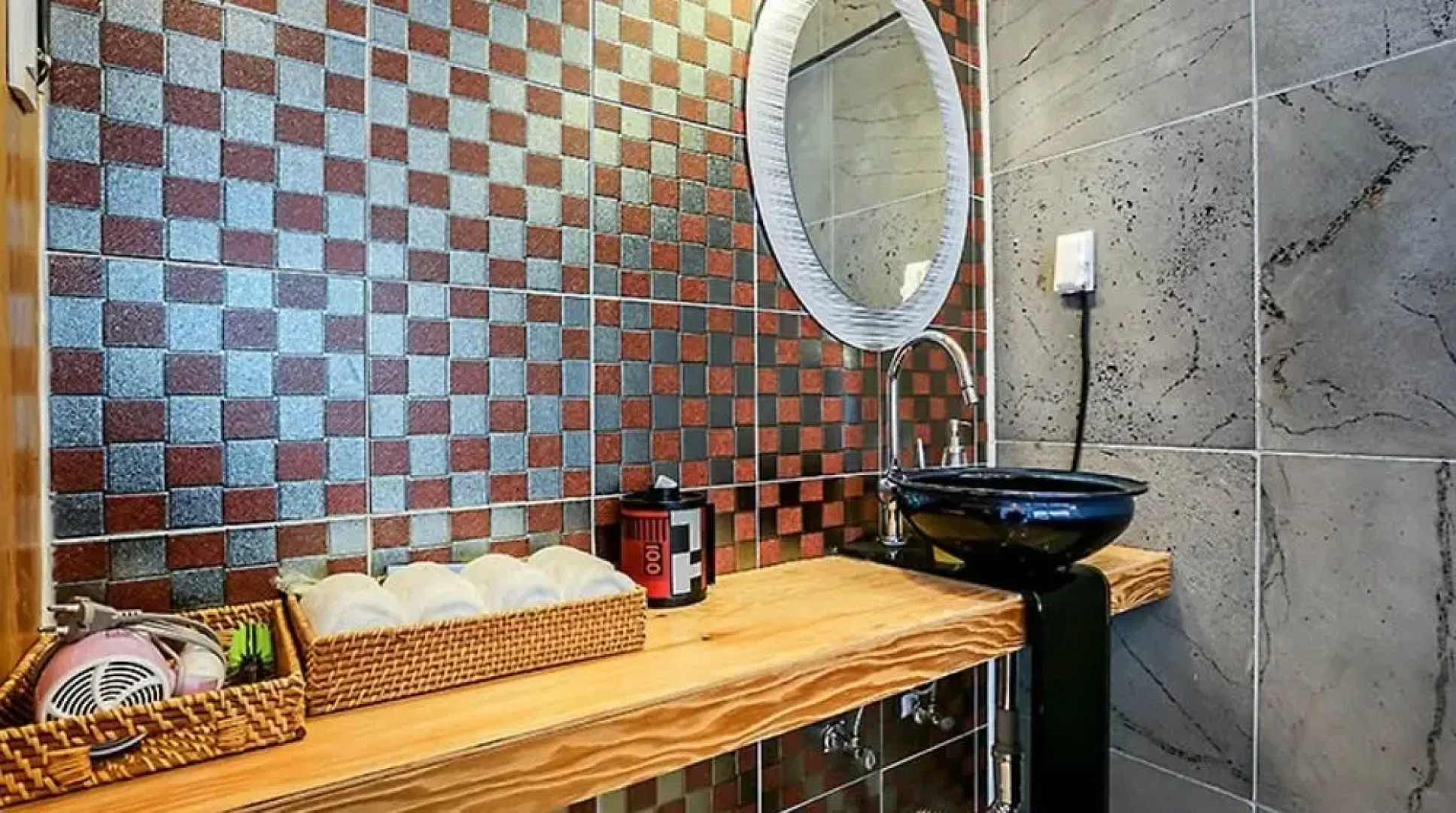 Hadong Cloud Hill Pension