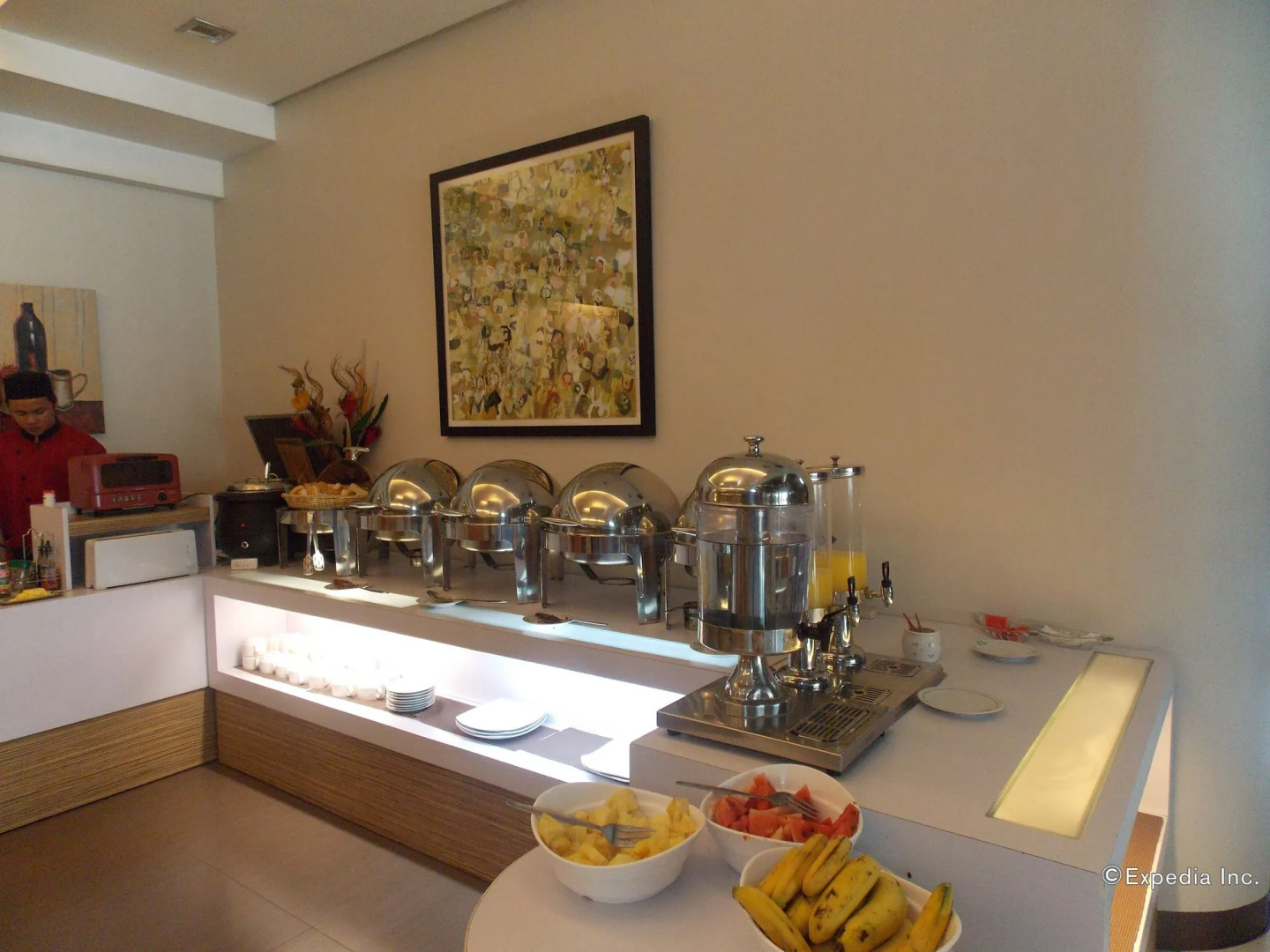 Circle Inn - Hotel & Suites