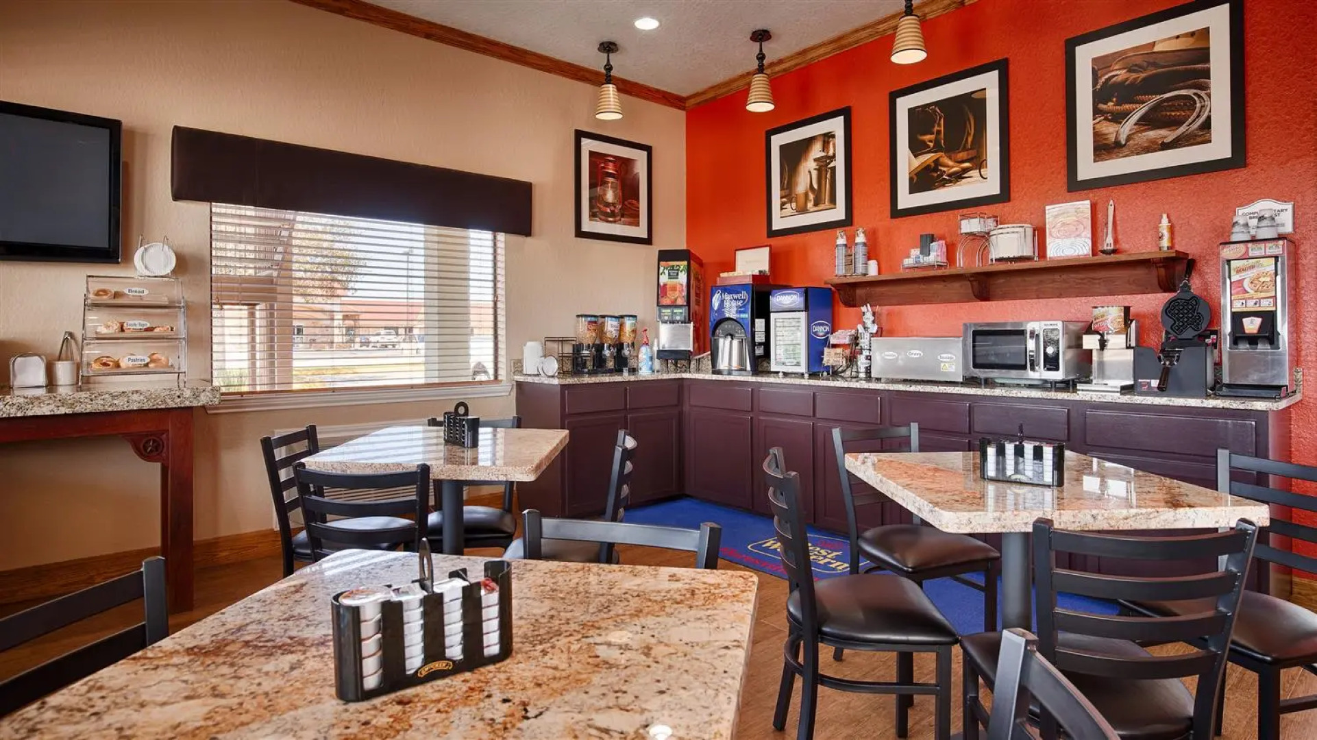 SureStay Hotel by Best Western Floresville