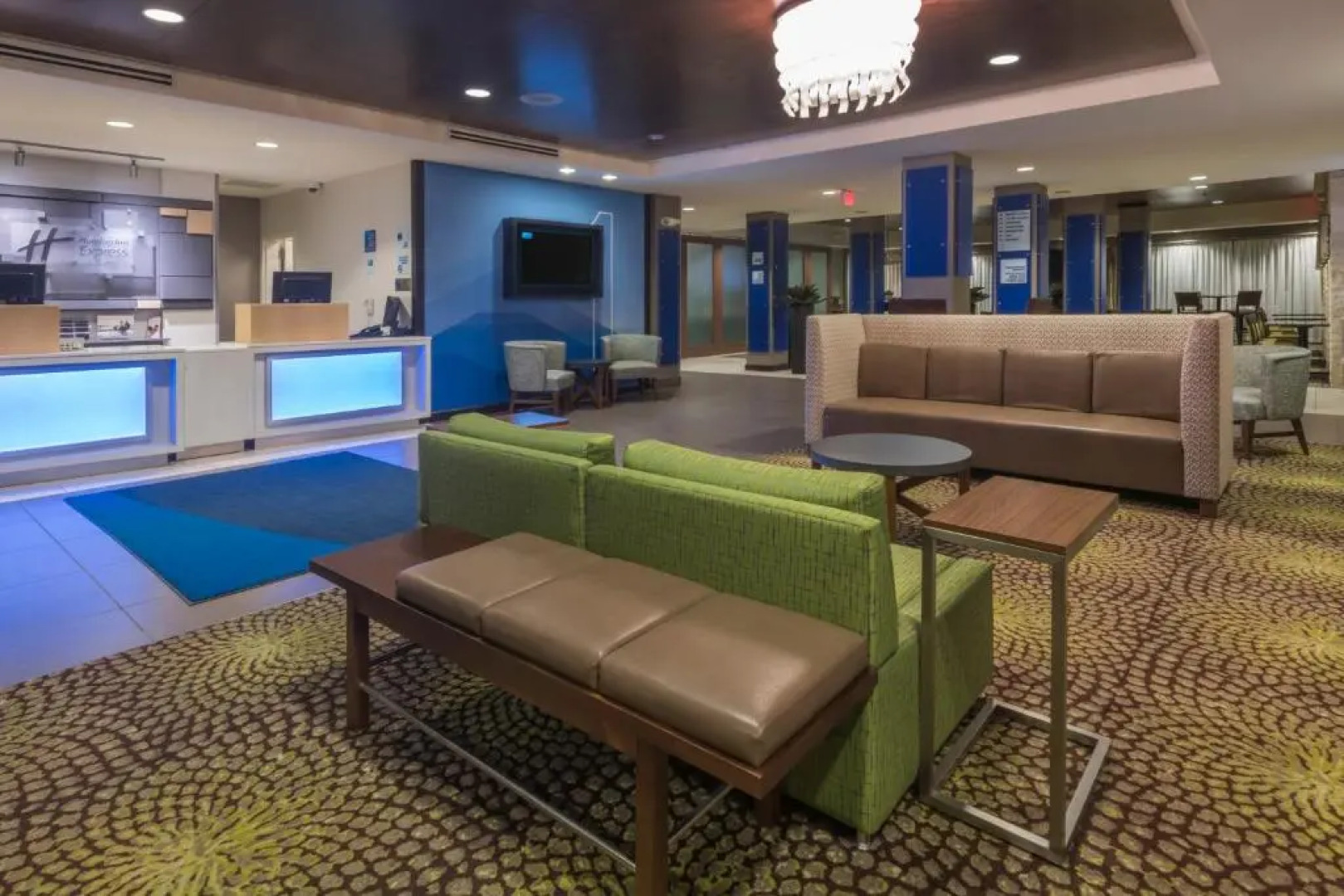 Holiday Inn Express Hotel & Suites Hays by IHG