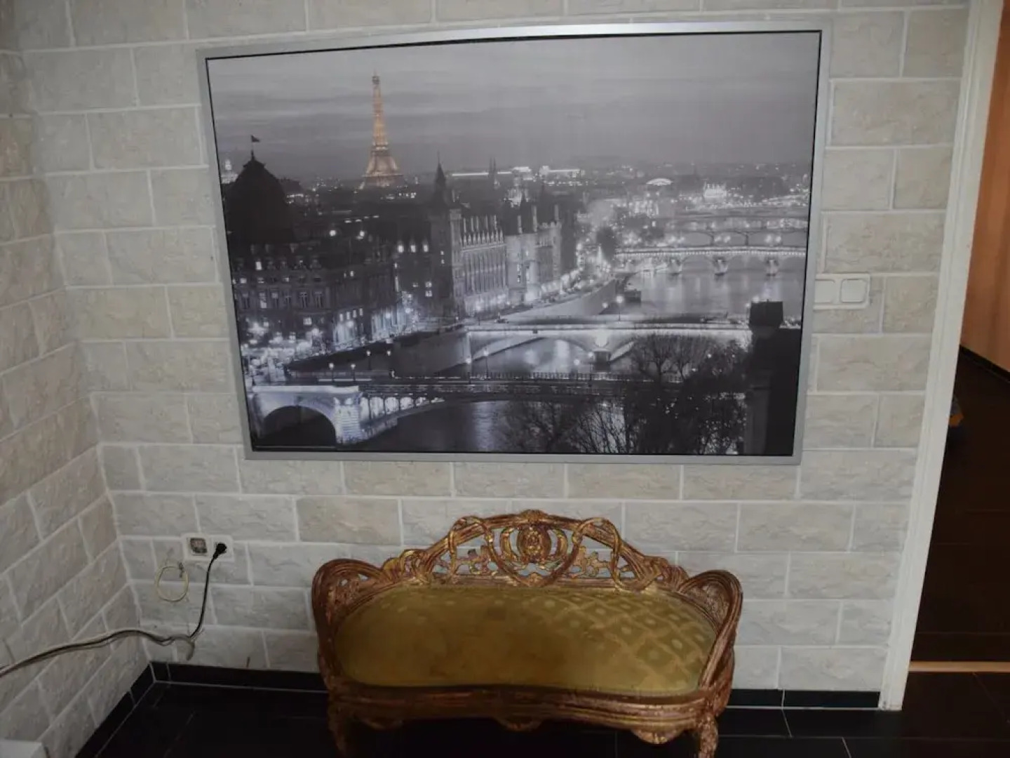 Bewitching Apartment With Garden and Terrace