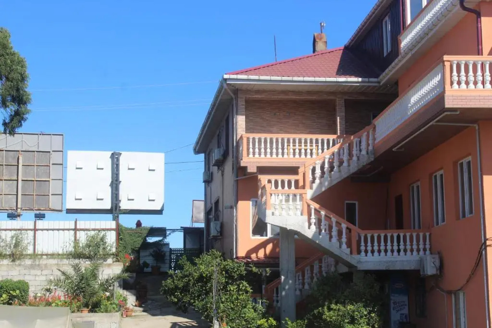 Guest House Passiflora პასიფლორა