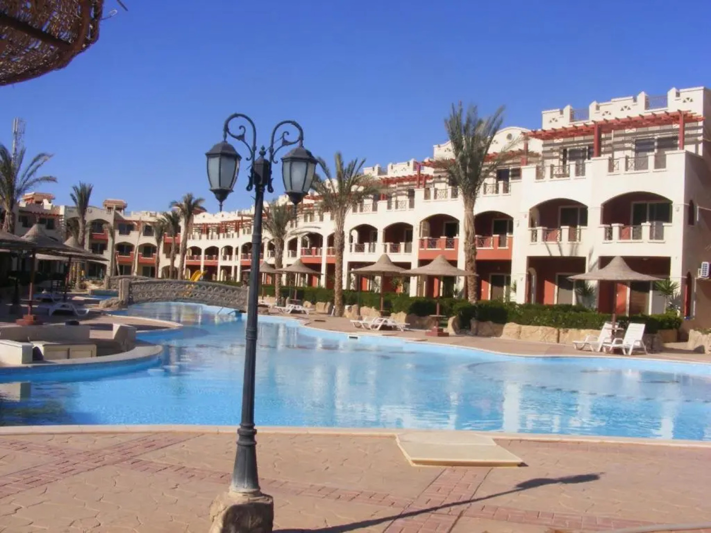 La Sirena Hotel Beach Resort