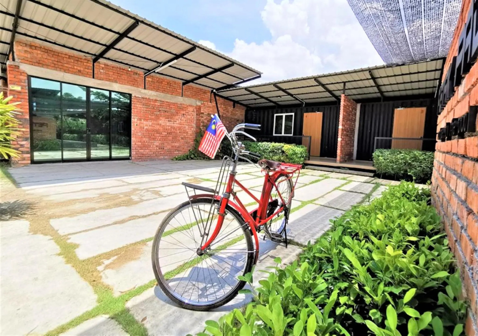 Petak Padin Cottage by The Pool