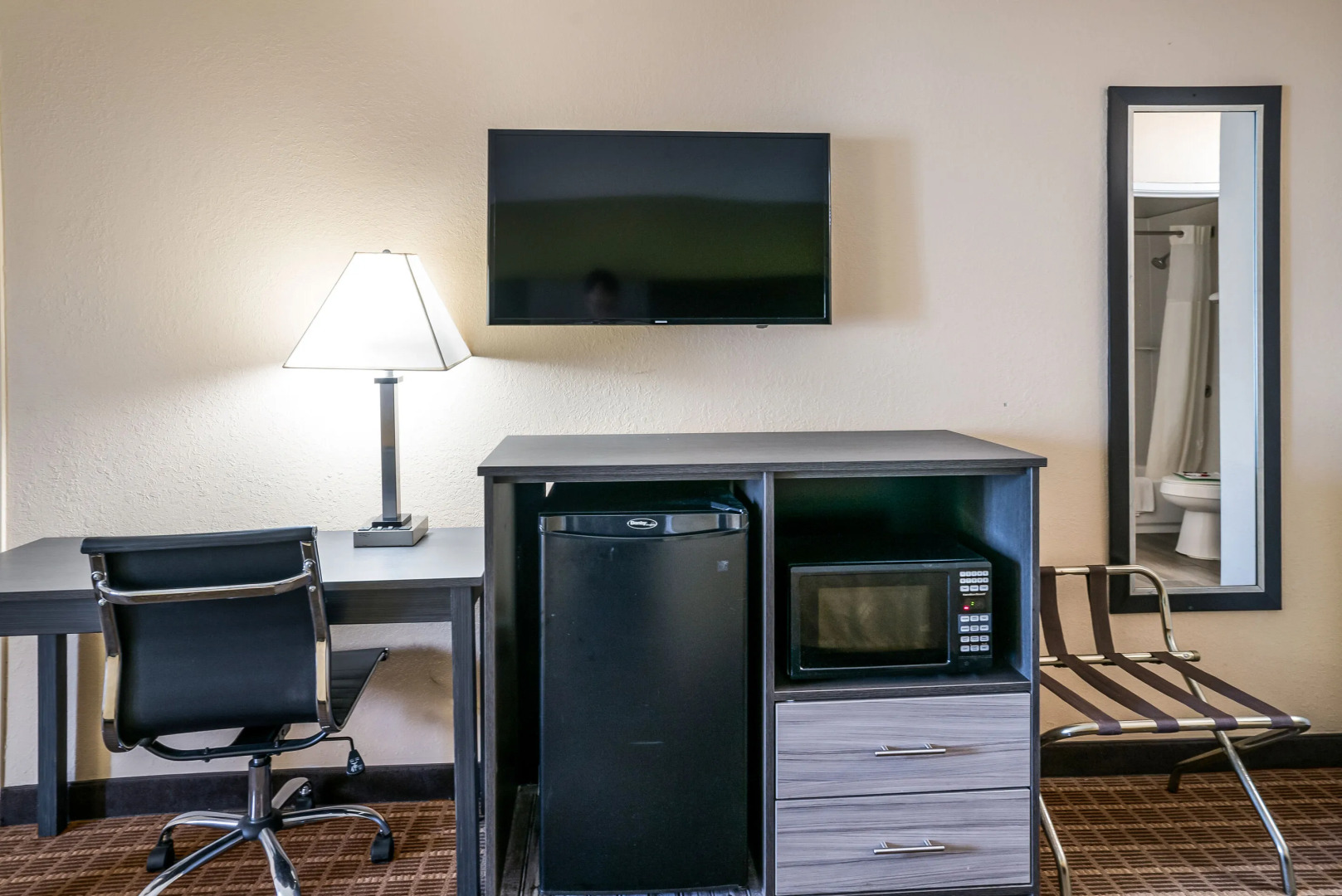 Quality Inn & Suites Greenville - Haywood Mall