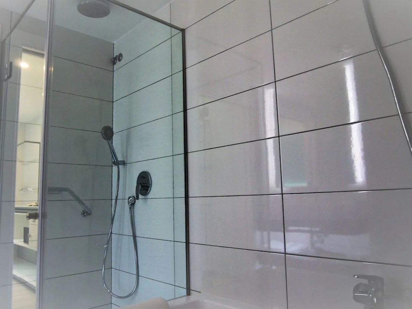 A de Lolo - Four Rooms