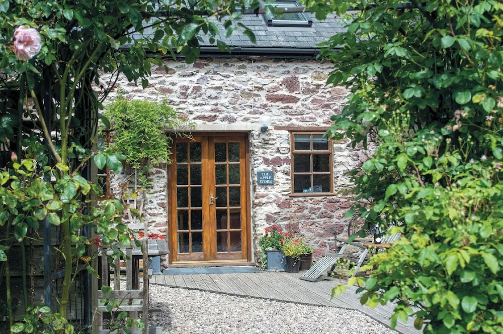 The Apple Store - 1 Bedroom Cottage - St Ishmael's