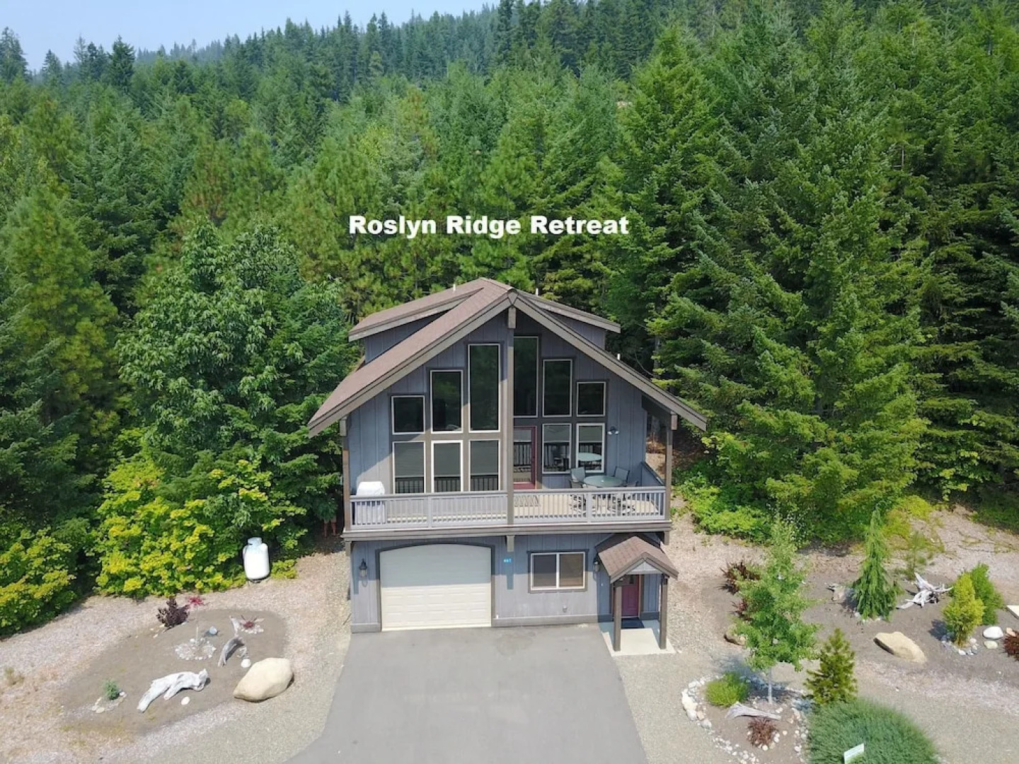 Roslyn Ridge Retreat