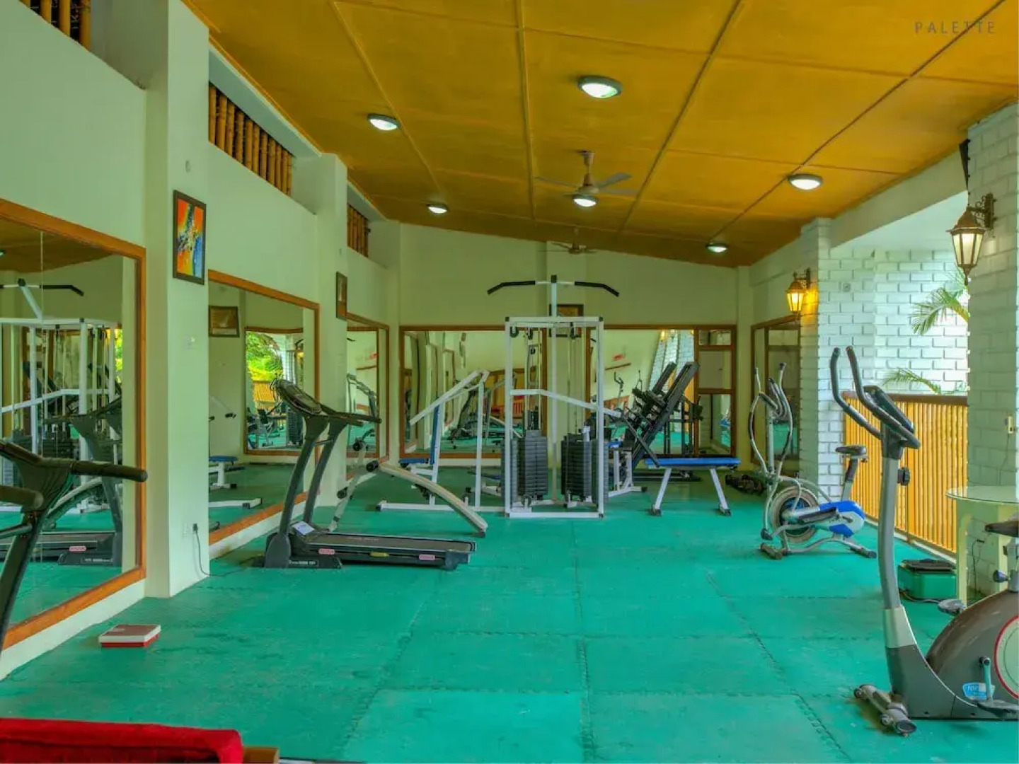 Palette - Resort Borgos