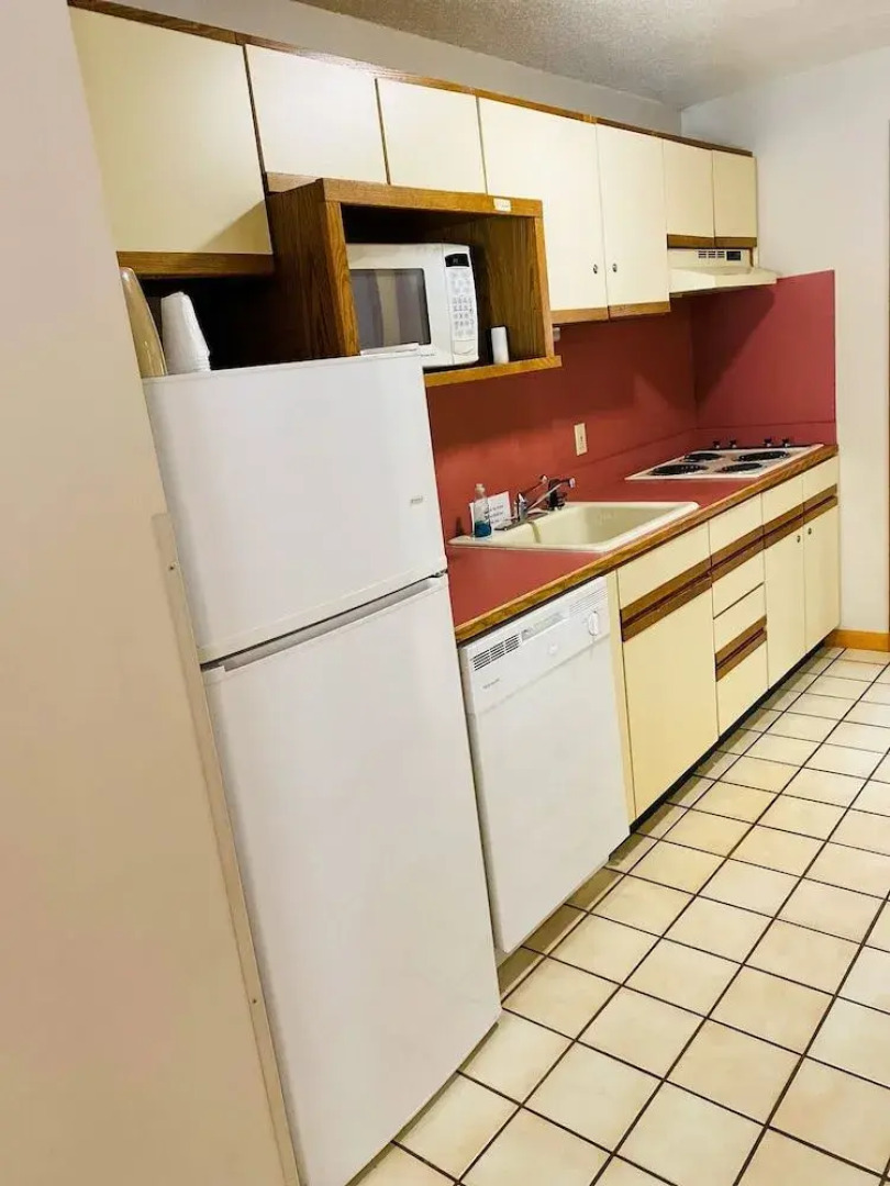 Travelodge by Wyndham Lincoln Near White Mountain