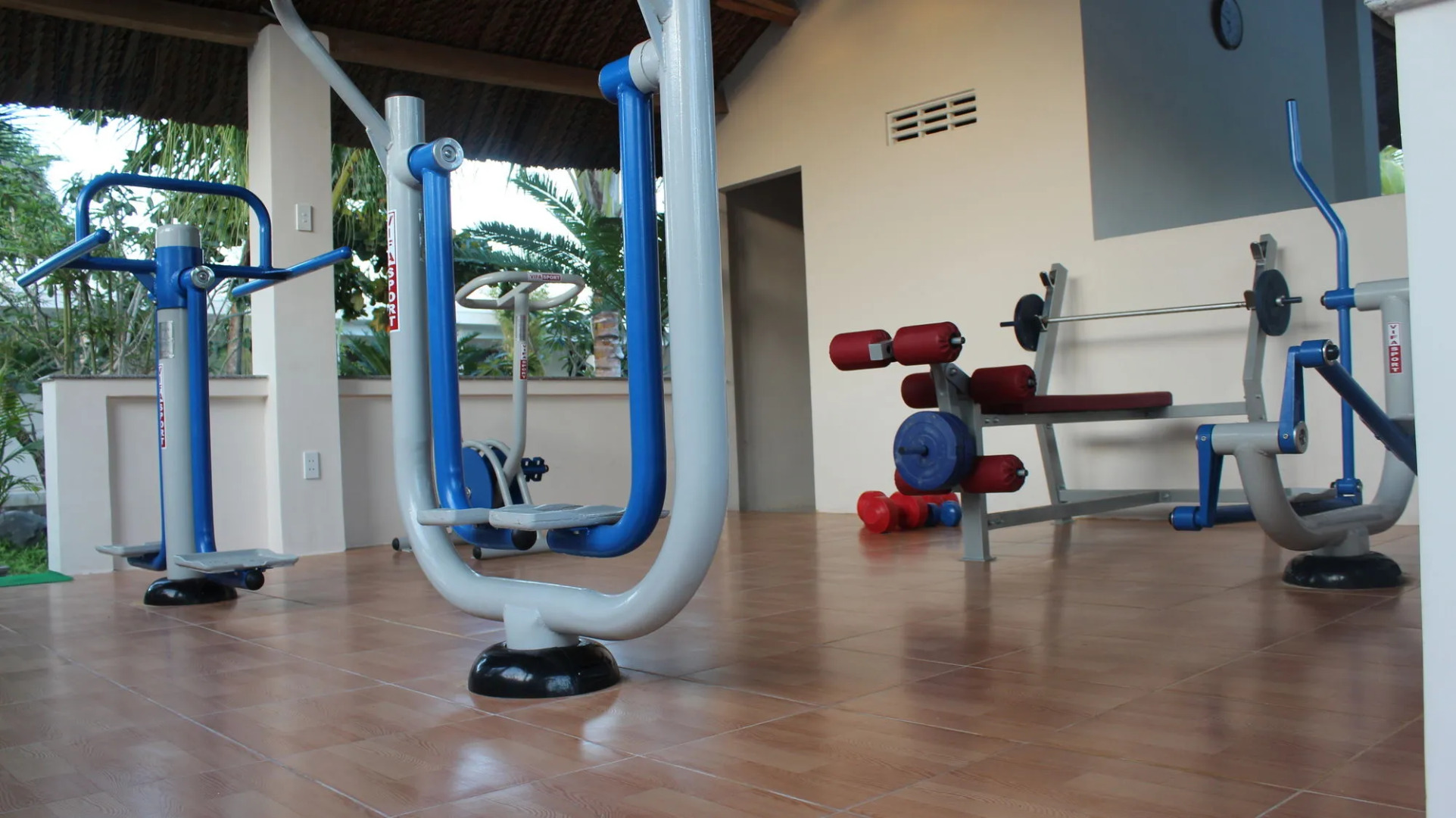 GM Doc Let Beach Resort & Spa