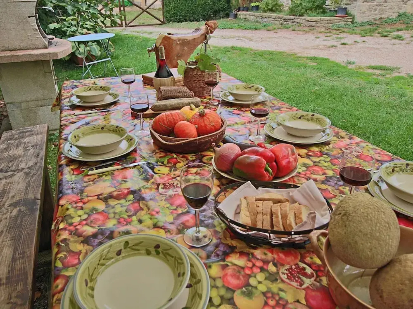 Farmhouse in Apecchio With Pool and Terrace