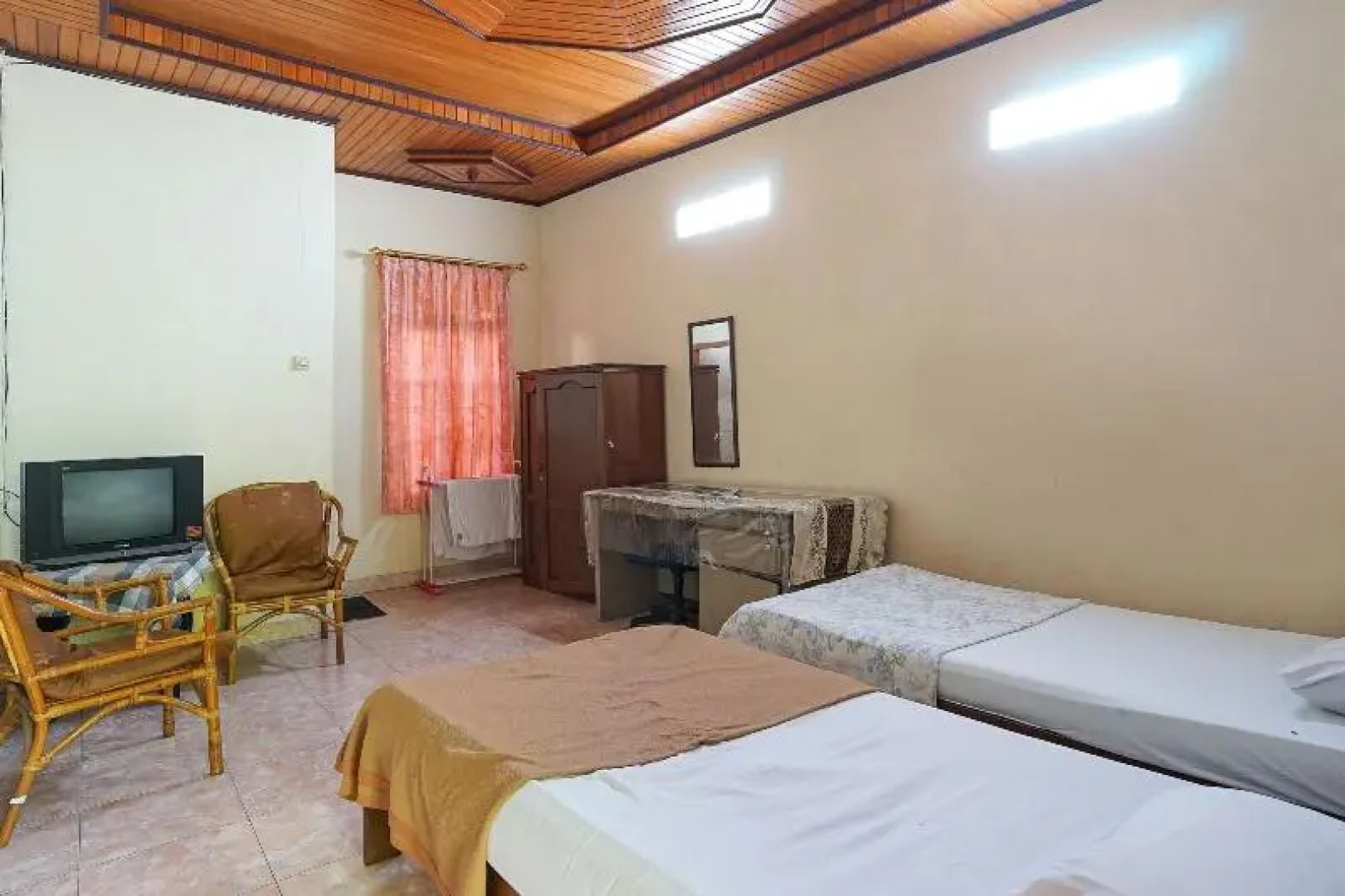 Mountain View Homestay by ZUZU