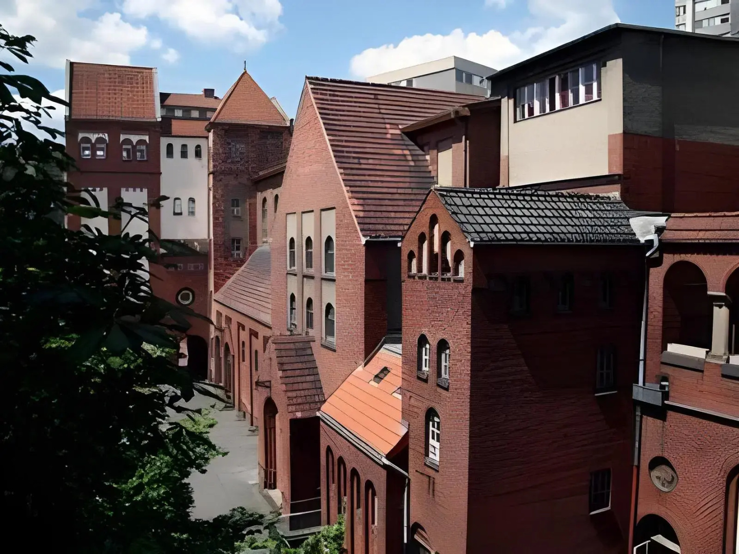 Three Little Pigs Hostel Berlin