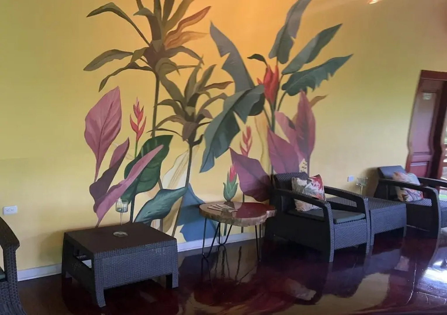 Hosteria Ojo de Agua