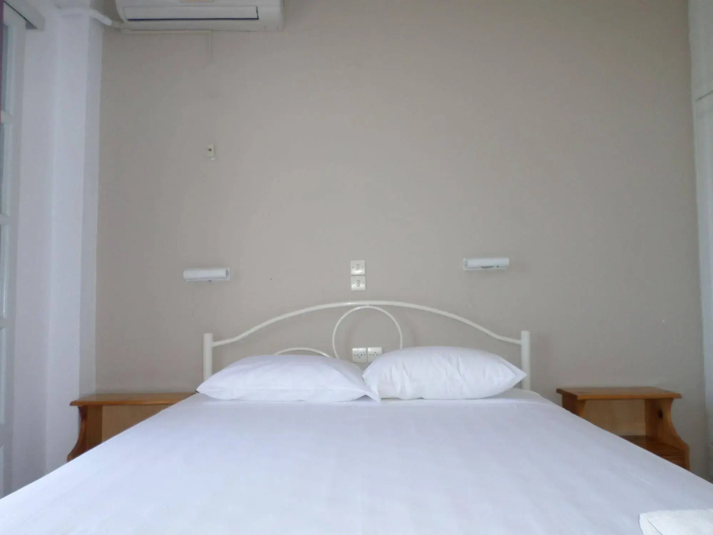 Rising Sun Apartments & Studios