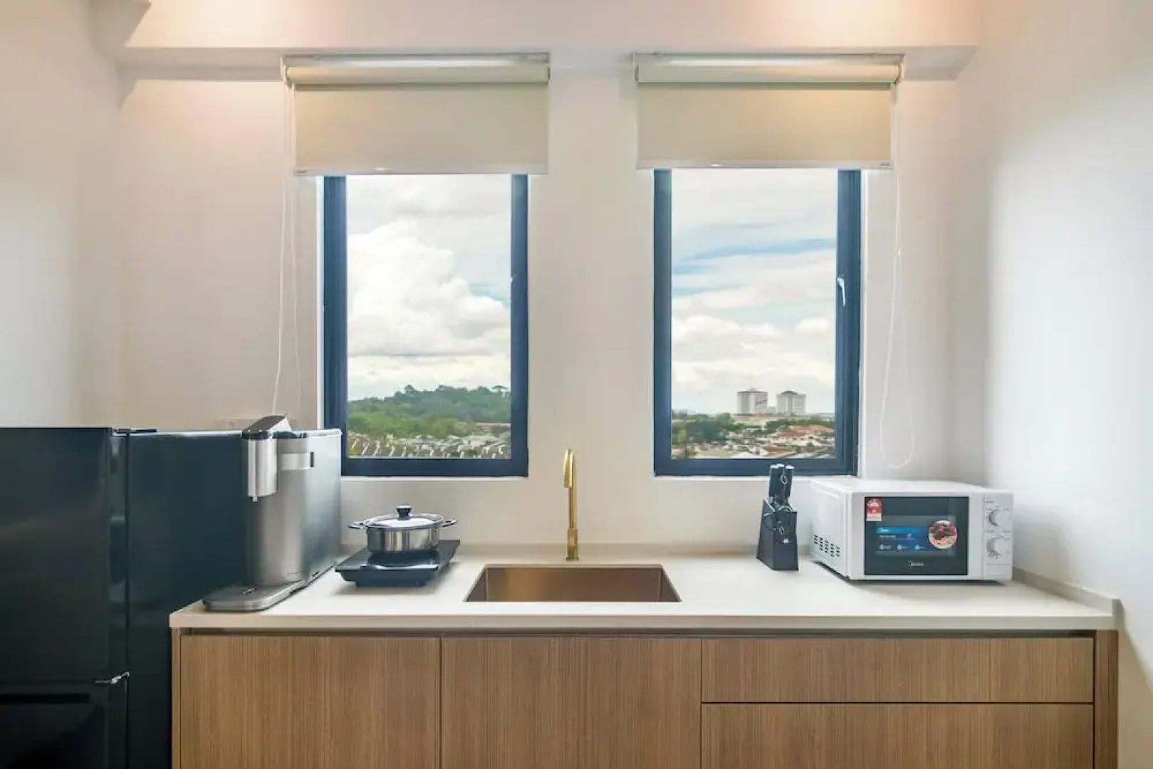 MARC Co - Living