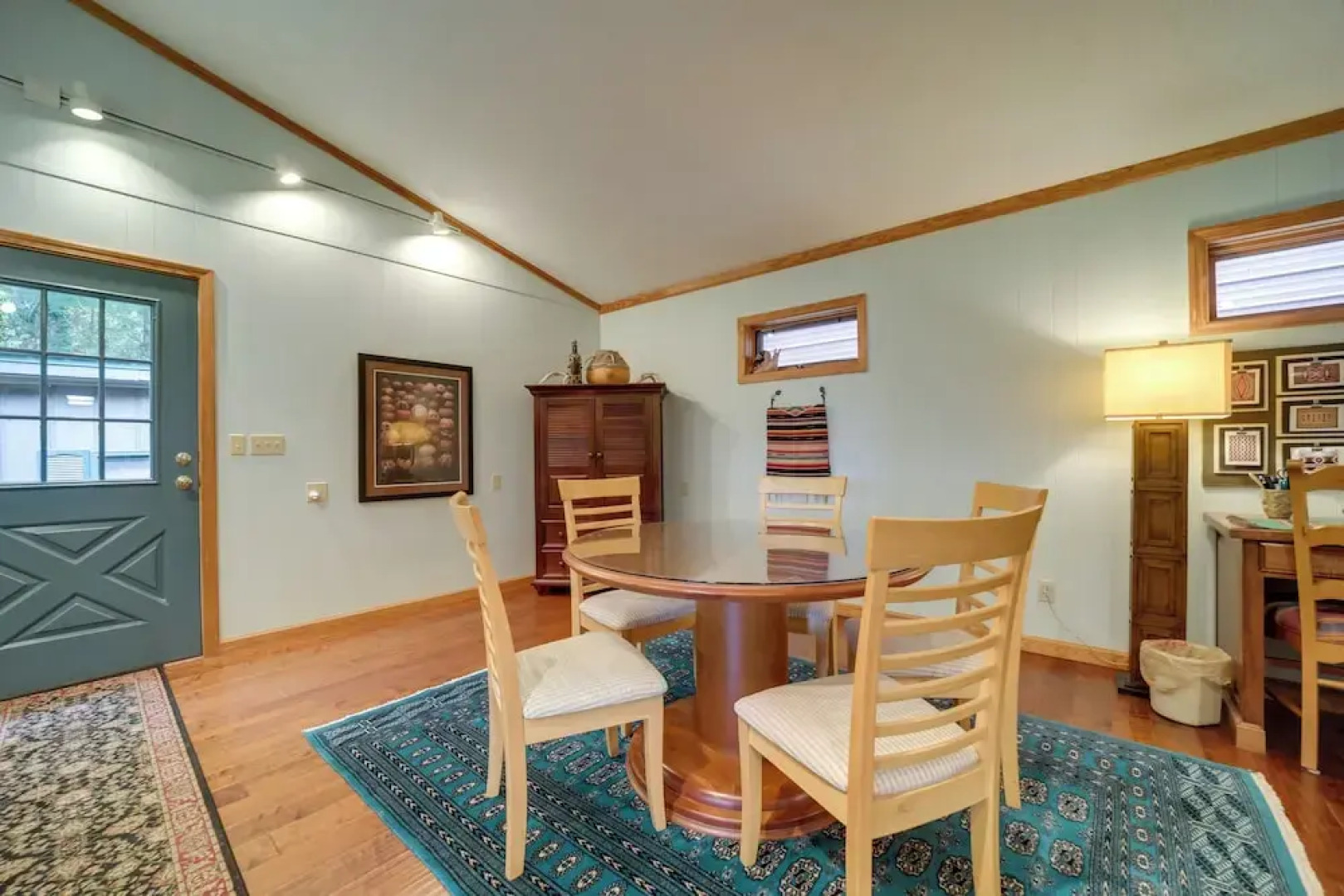 Robbinsville Vacation Rental w/ Covered Balcony