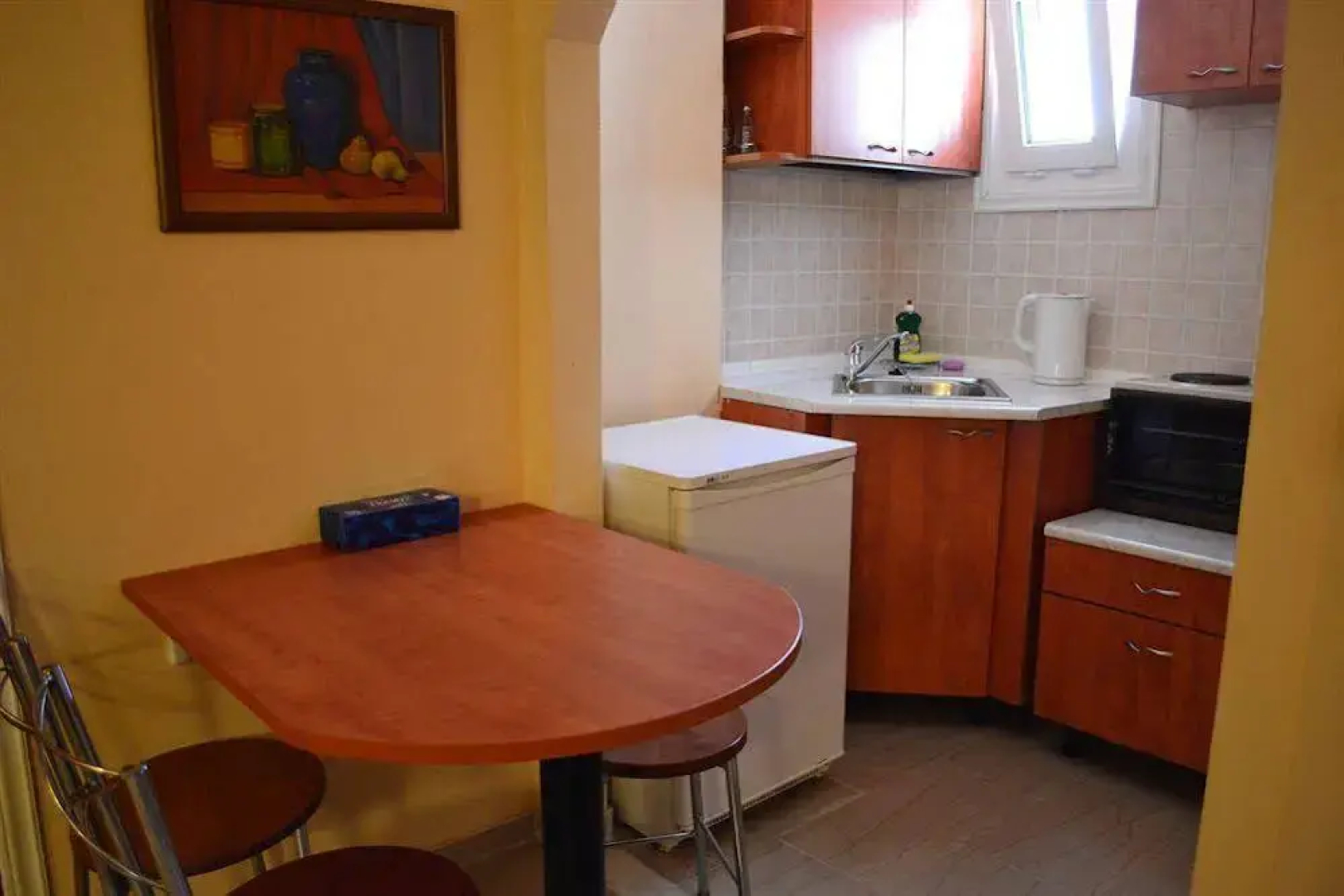 Alikis Apartments
