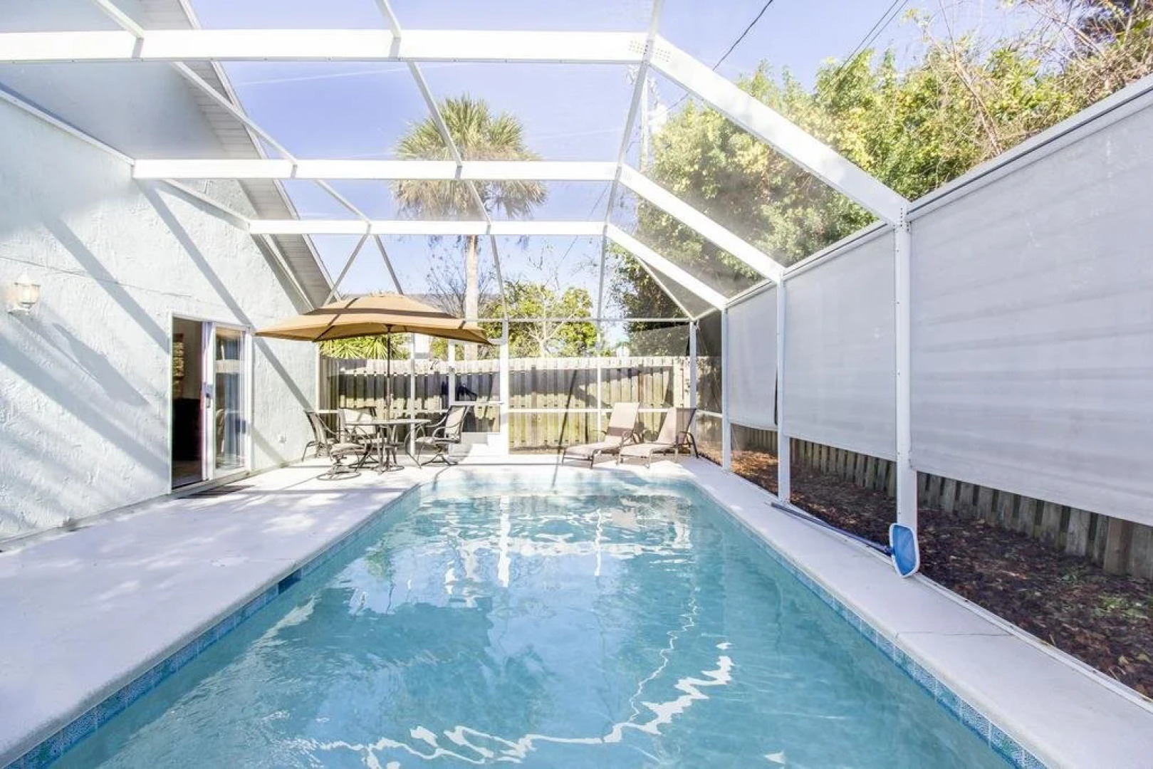 Avery's Beach Bungalow