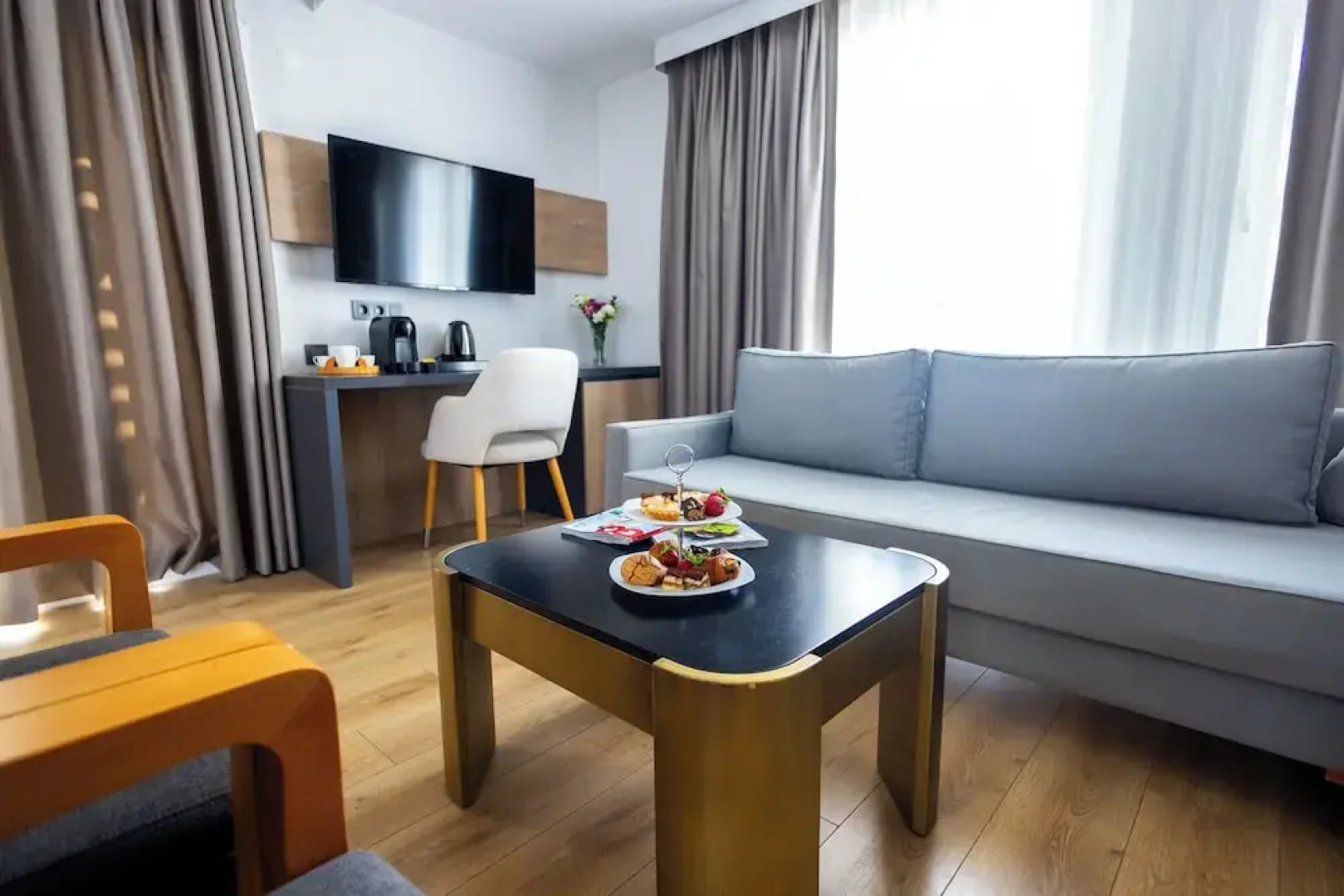 Yalinn Hotel