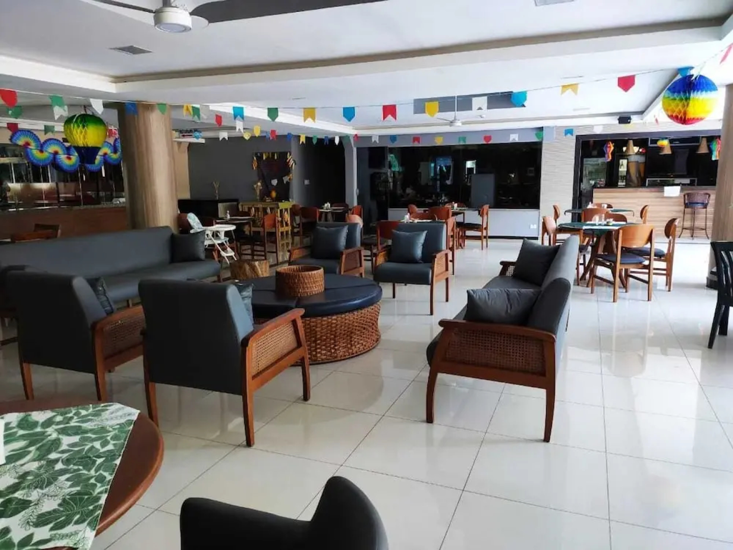 Golden Ville Hotel