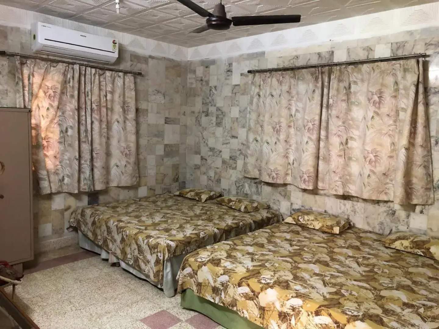 Rukmavati Guest House
