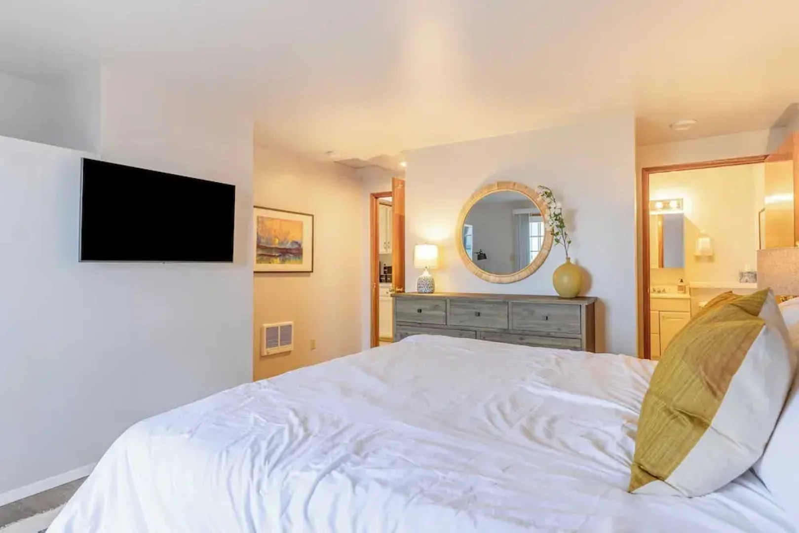 Whidbey Bliss by Avantstay 2min to Beach + View