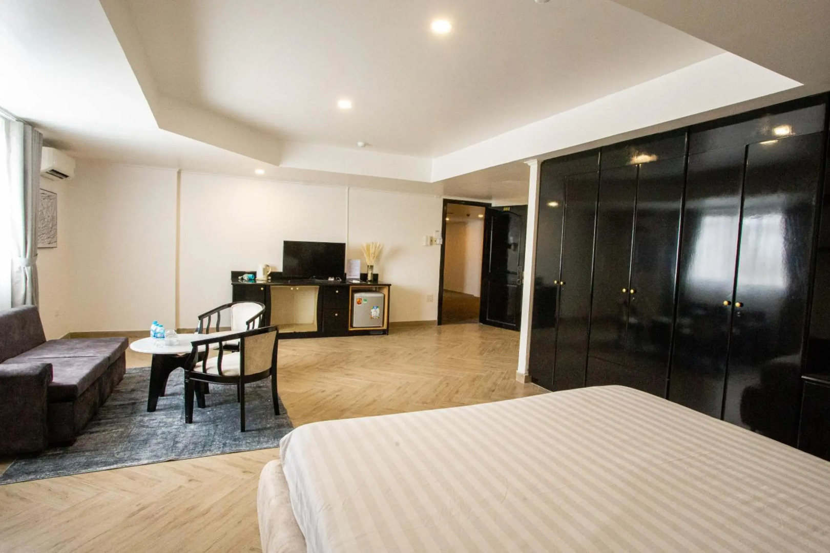 Phuoc Thanh IV Hotel